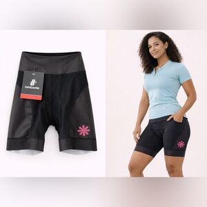 Hincapie Women’s Cycling Shorts NWT Size M Black Padded Bike Shorts Activewear